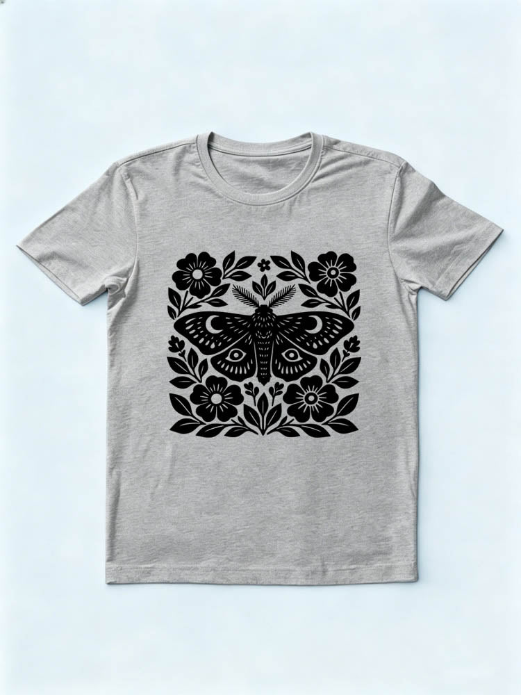 Cottagecore Moth Spooky Season Halloween Vibe T-shirt