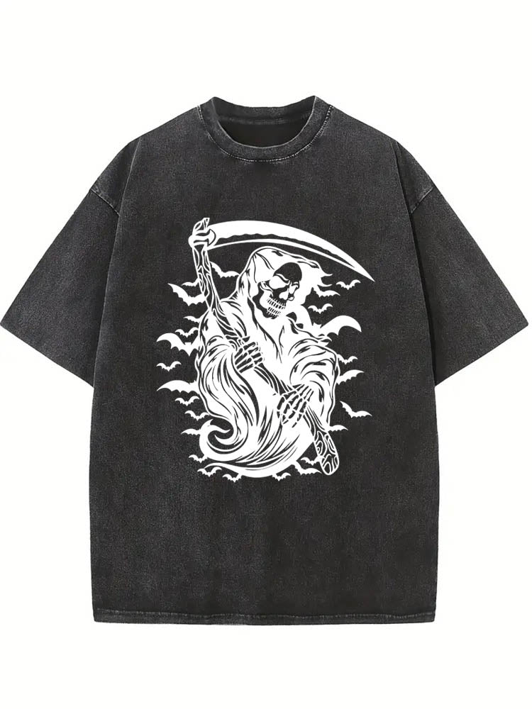 Death With Bats Halloween Vibe Washed T-shirt
