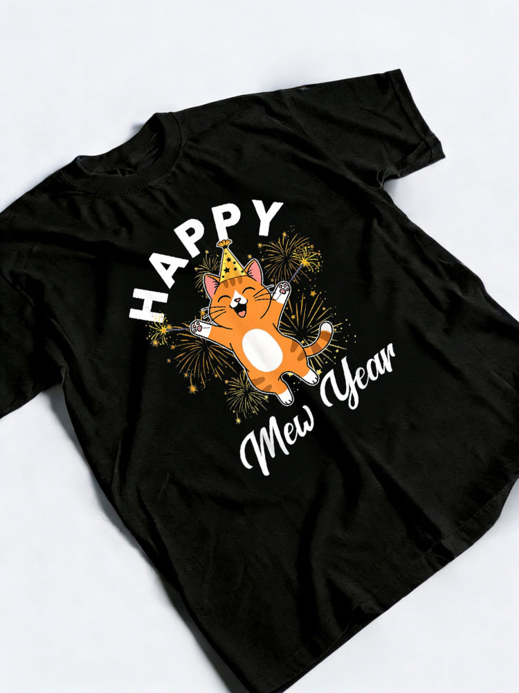 Happy New Year Cat Fireworks New Years Eve Party New Year Gift T-Shirt