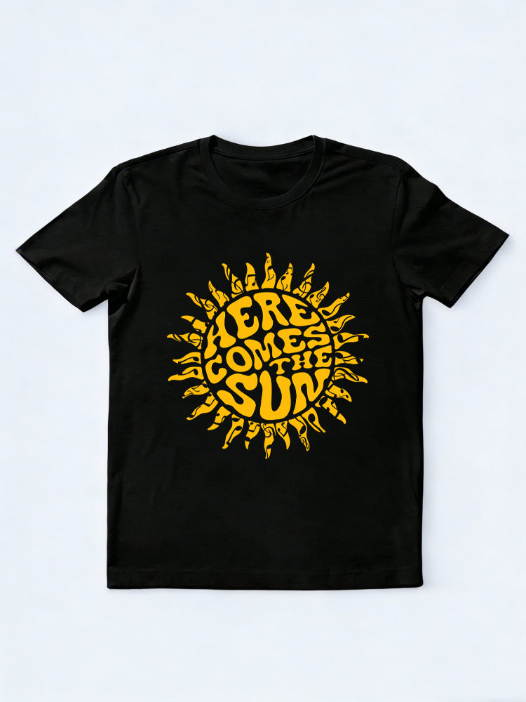 Here Comes the Sun Music Lover Family& Friend Birthday Gift T-shirt