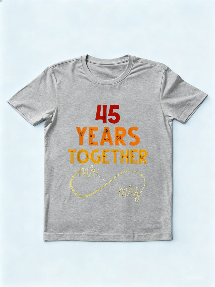 Mr & Mrs 45th Anniversary Anniversary Gift T-shirt