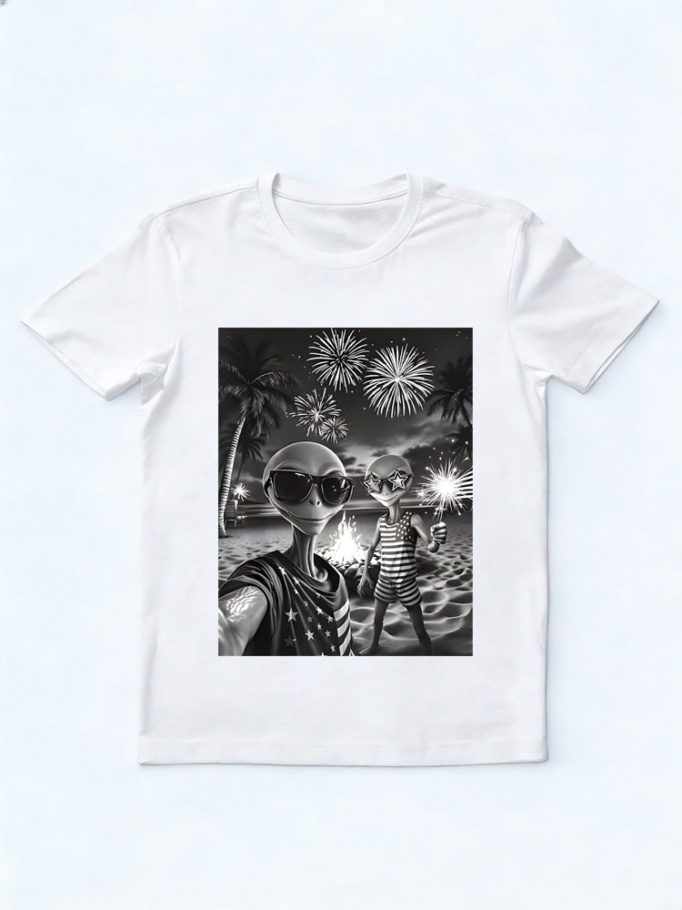 Patriotic Alien UFO 4th Of July Gift T-Shirt