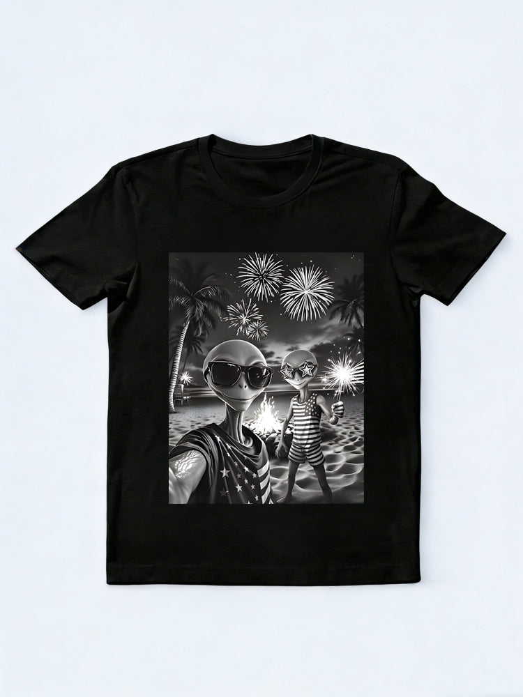 Patriotic Alien UFO 4th Of July Gift T-Shirt