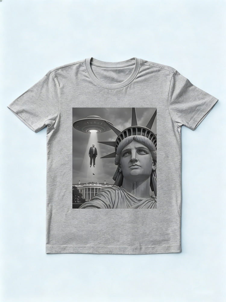 Selfie Abduction Alien Statue of Liberty 4th of July Gift T-Shirt