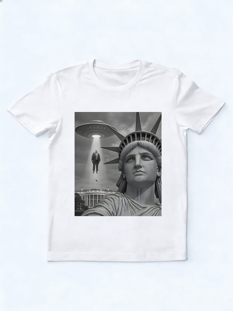 Selfie Abduction Alien Statue of Liberty 4th of July Gift T-Shirt