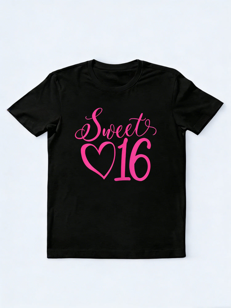 Sweet 16. 16th Birthday Gift T-Shirt