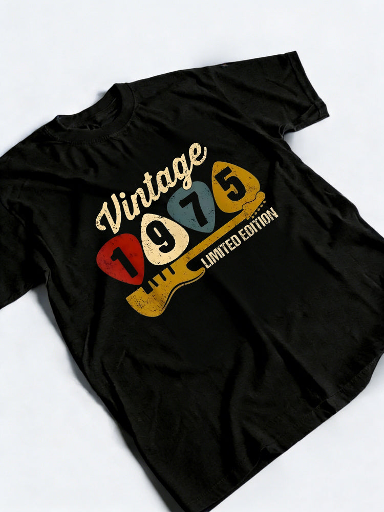 Vintage 1975 Birthday Retro Guitar Birthday Gift T-shirt